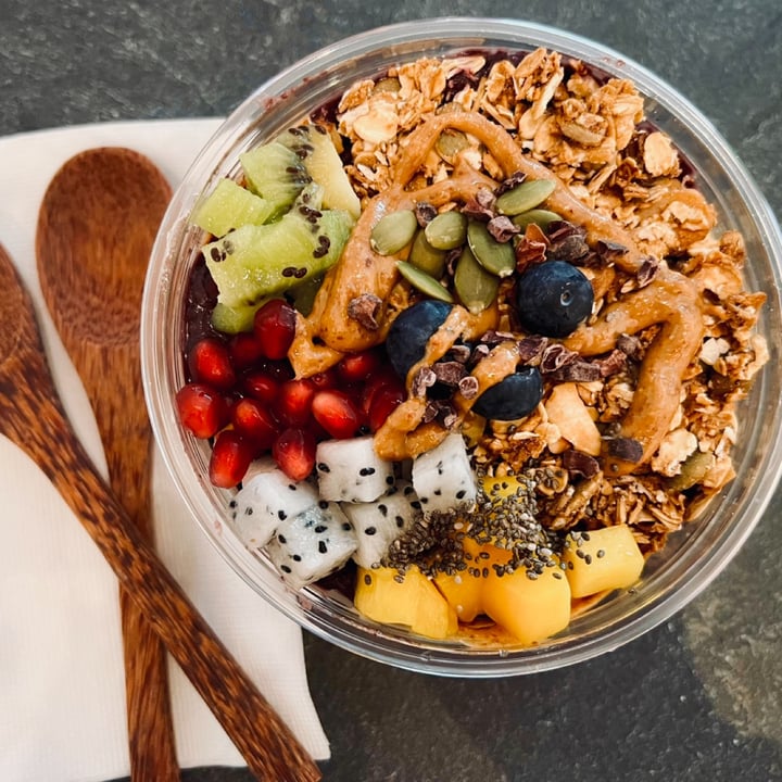 photo of Marcy Açai Bowl shared by @joanthevegan on  02 Jul 2022 - review