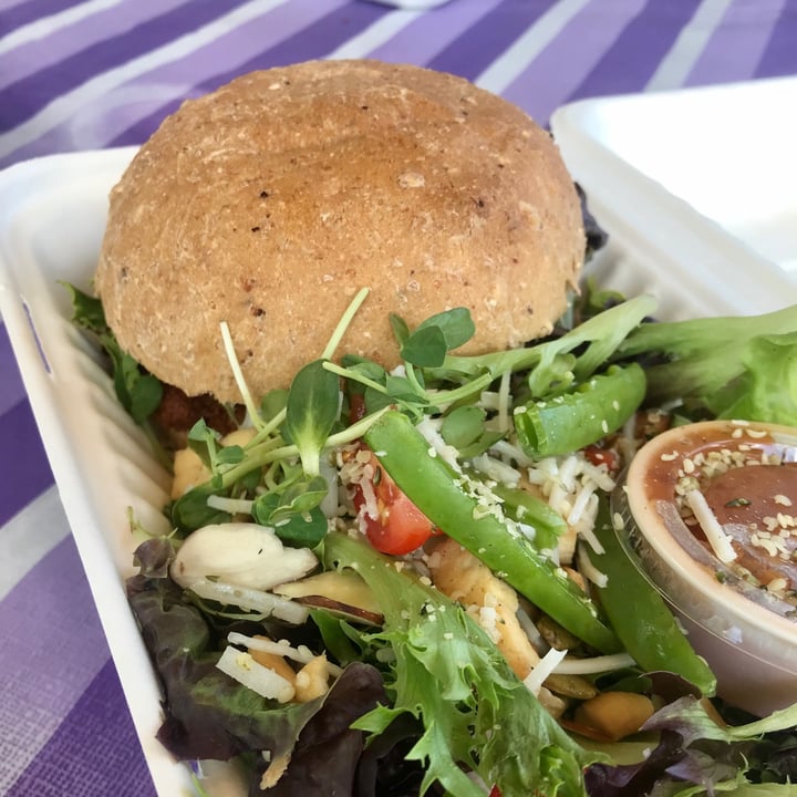 photo of Bonobo's Foods Crabby Bonobo With Savoury Salad shared by @kaylabear on  12 Jul 2020 - review