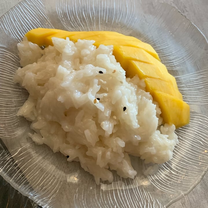 photo of Plumeria Vegetarian Encinitas mangoe and sticky rice shared by @unejanie on  28 Nov 2022 - review