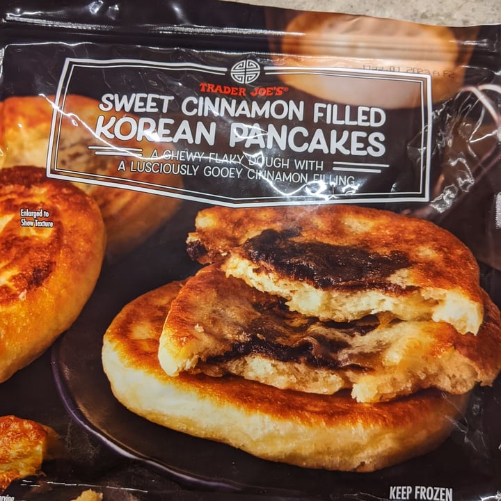 photo of Trader Joe's Sweet cinnamon filled Korean pancakes shared by @wayfaringlass on  20 Oct 2022 - review