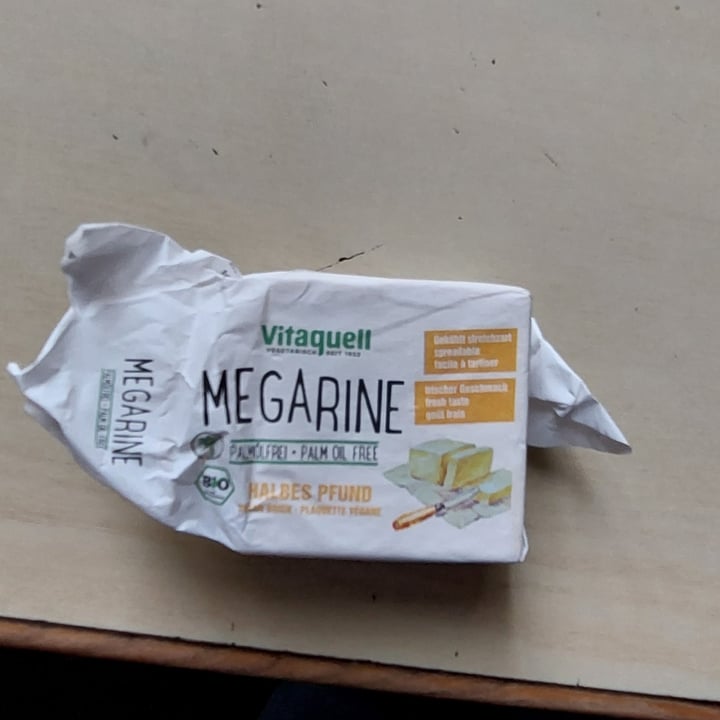 review photo of Vitaquell Margarine shared by @lsanti67 on 06 Apr 2022 - review