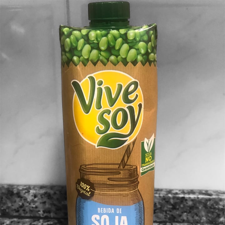 photo of ViveSoy Bebida De Soja Clásica shared by @carlyk on  22 Dec 2020 - review