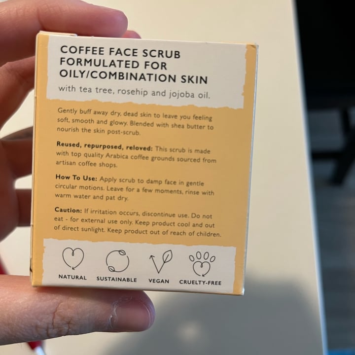 review photo of Upcircle Coffee Face Scrub - Herbal Blend shared by @marianadgomes on 11 May 2022 - review