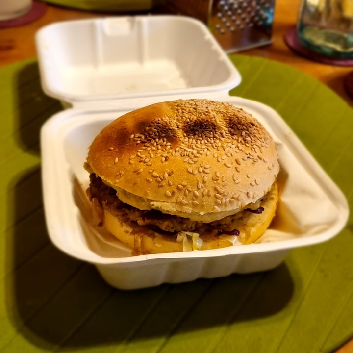 photo of Vegami Burger Van Gogh shared by @antonioaramini on  14 Apr 2022 - review