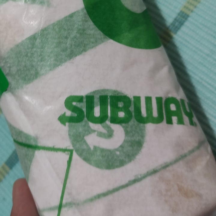 photo of Subway Sub Veg shared by @andreamenasc on  29 Apr 2022 - review