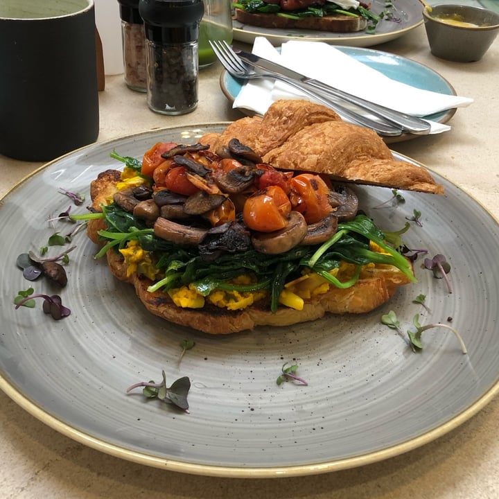 review photo of Harvest Cafe Breakfast Croissant shared by @tsbarker on 13 Oct 2021 - review