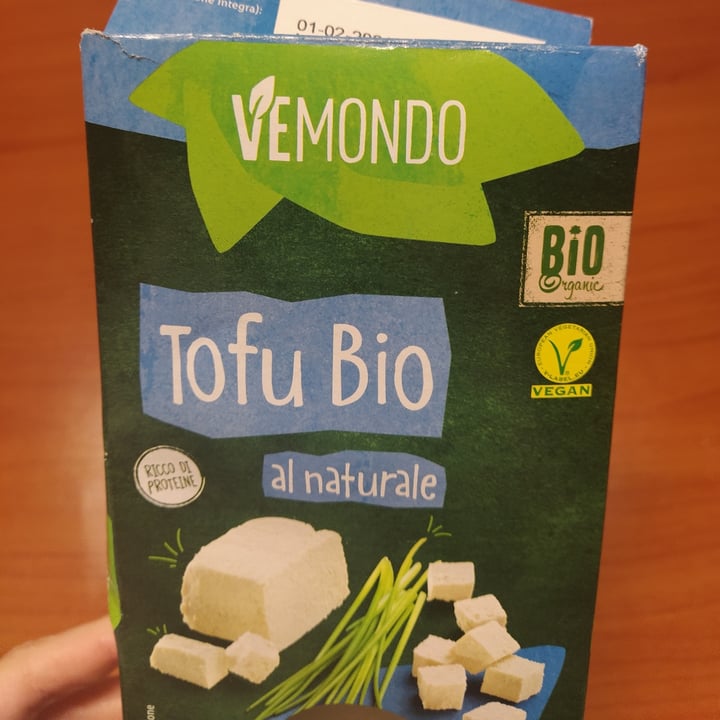 photo of Vemondo Tofu Bio al naturale shared by @lidiaaguilar on  15 Jan 2021 - review