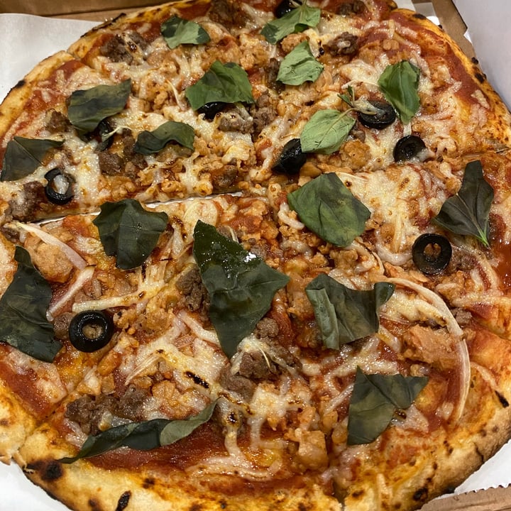 photo of Sunny Slices Meatless Lovers shared by @ophi on  23 Dec 2020 - review