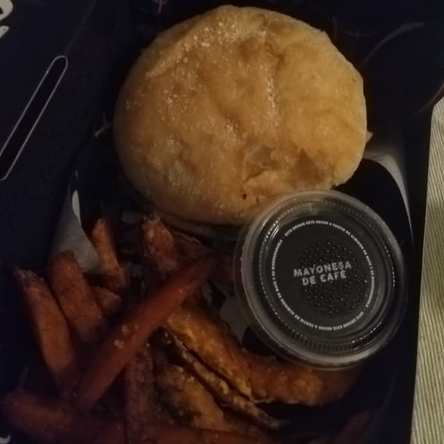 Photo du plat “Hamburguesa Guakame”
