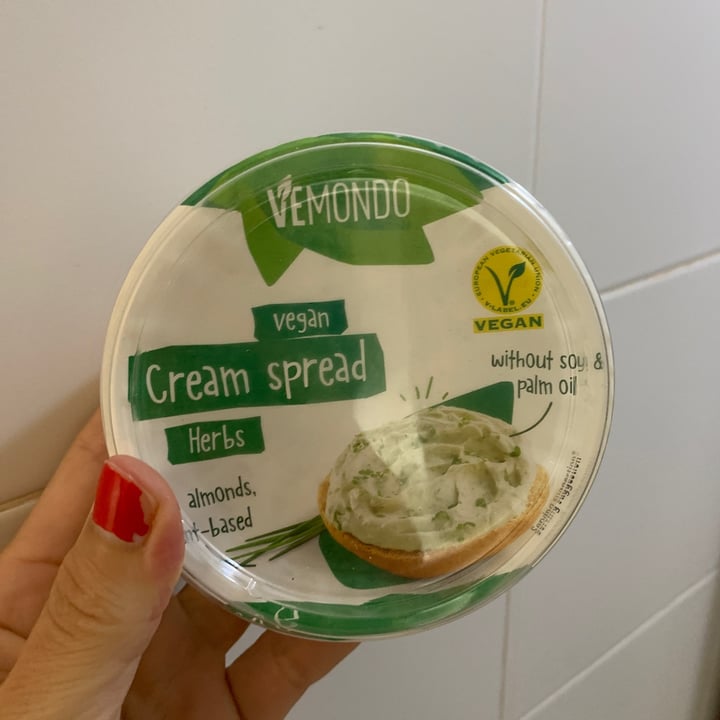 photo of Vemondo Cream Spread Herbs shared by @megumi15 on  09 Aug 2021 - review