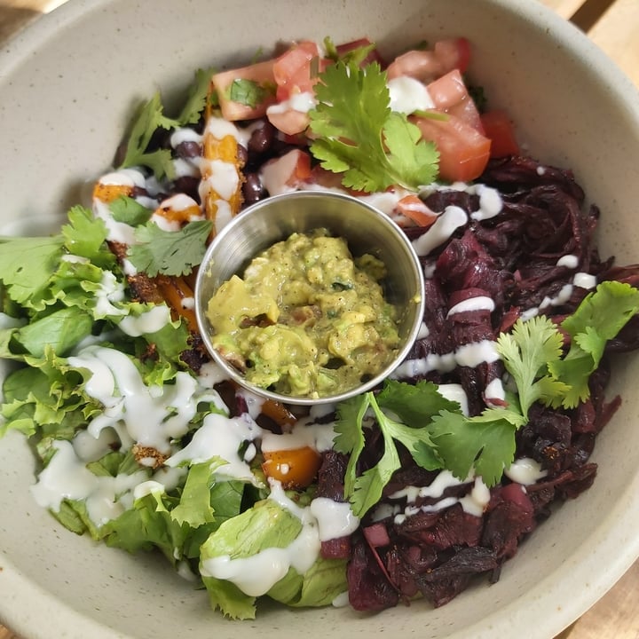 photo of Café Vegetal Bowl mexa shared by @virigf on  01 Apr 2021 - review