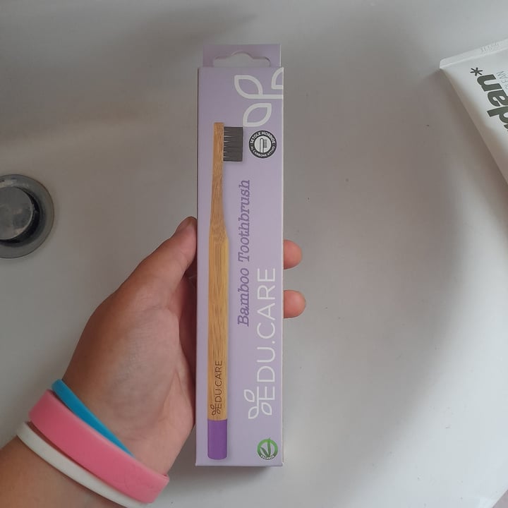 photo of Educare Bamboo Toothbrush shared by @cotolettaaaaa on  17 Aug 2022 - review