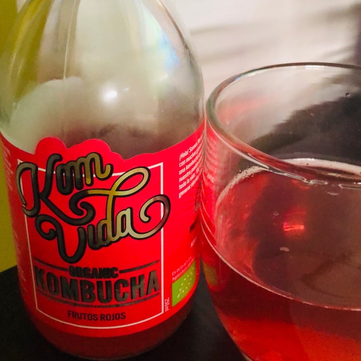 photo of KomVida Kombucha Kombucha Frutos Rojos shared by @mariniti on  15 May 2021 - review