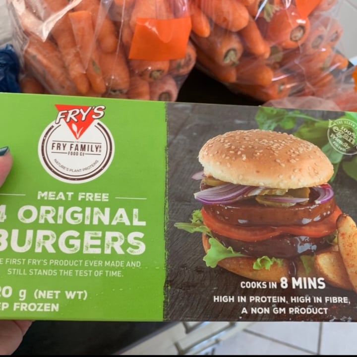photo of Fry's Family Food Meat Free Traditional Burgers shared by @lillywood86 on  26 Oct 2020 - review