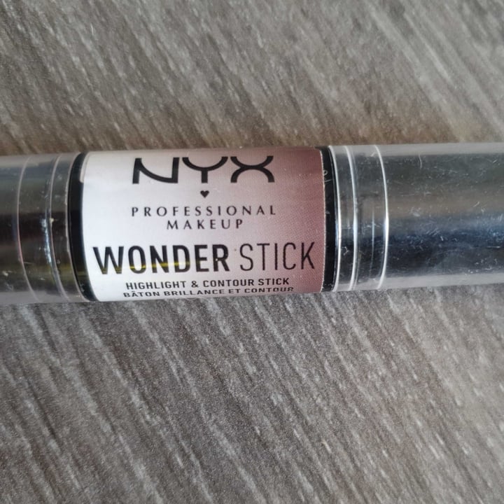 photo of NYX Cosmetics Wonder stick shared by @belindaserrano on  04 Sep 2020 - review