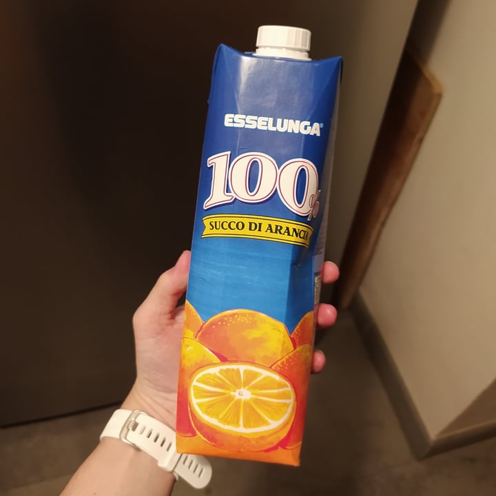 review photo of Esselunga Succo d’Arancia shared by @martinaaaaa on 01 Mar 2022 - review