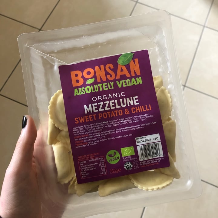 photo of Bonsan Mezzelune Sweet Potato And Chilli shared by @emsvegandiary on  11 Apr 2021 - review