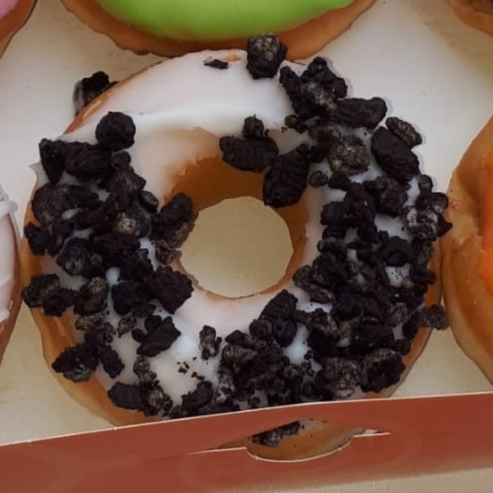 photo of Dunkin’ Donuts Vanilla Oreo Ring shared by @jany666 on  06 Oct 2021 - review