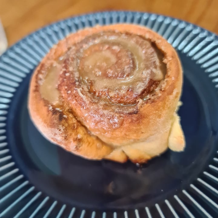 photo of Puck Provisions Cinnamon Roll shared by @notjannie on  06 Nov 2022 - review