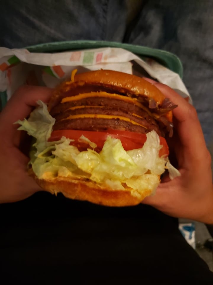 photo of Burger Patch Triple Patch shared by @aarlover20 on  30 Nov 2019 - review