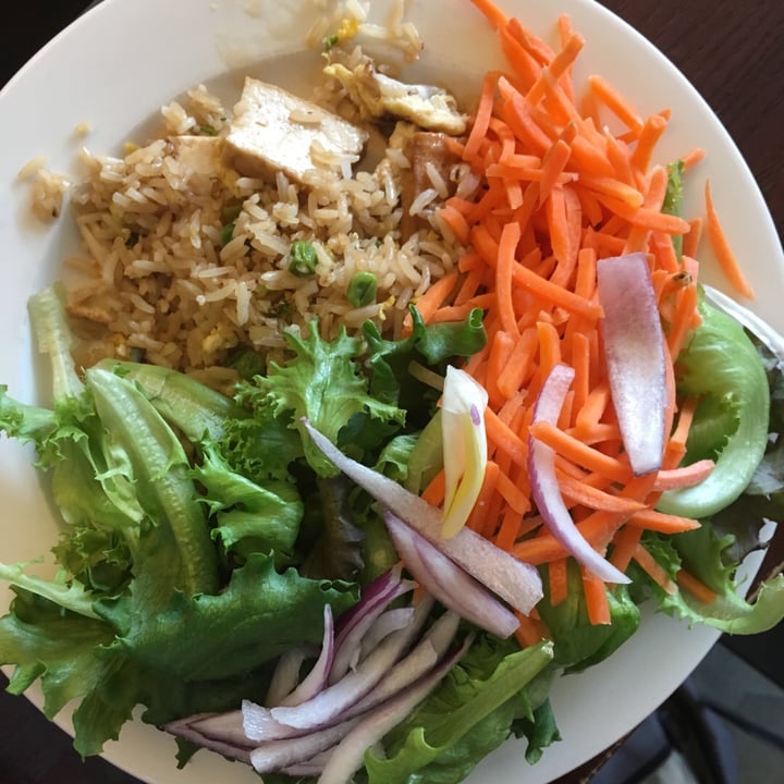 photo of Harvest Cafe Hot line + salad shared by @avocadoluv on  08 Mar 2019 - review