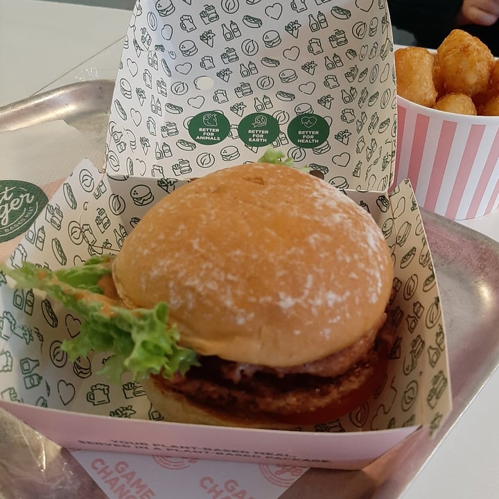 photo of Neat Burger Neat Burger shared by @mikejuliette on  23 Dec 2021 - review
