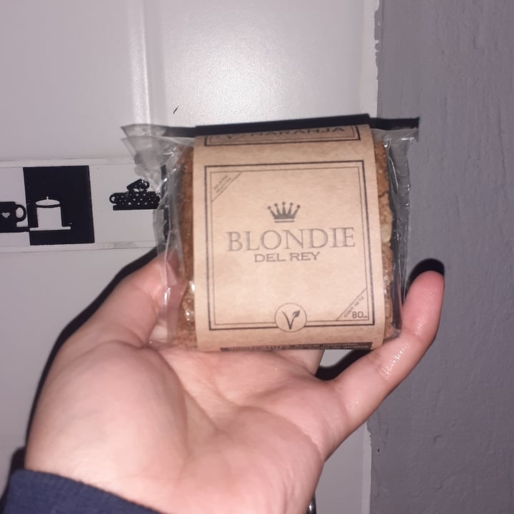 review photo of Brownie del Rey Brownie con Naranja shared by @zoemontiel on 19 May 2021 - review