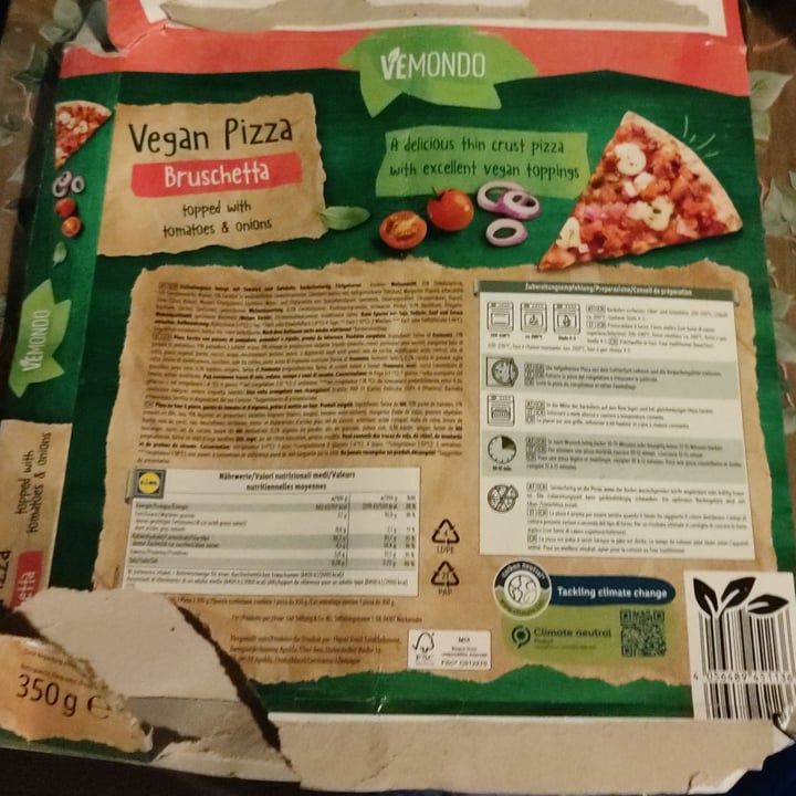photo of Vemondo Vegan Pizza Bruschetta shared by @emme9720 on  20 Oct 2022 - review