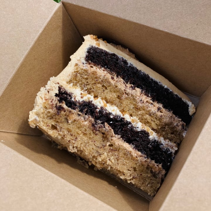 photo of Black Rabbit Hazelnut Mocha Cake shared by @katelouisepowell on  25 Jun 2021 - review