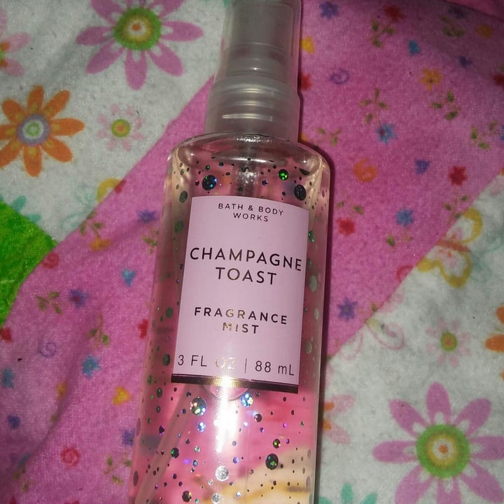 photo of Bath & Body Works Champagne toast fragrance mist shared by @veganmamabear on  31 Aug 2020 - review