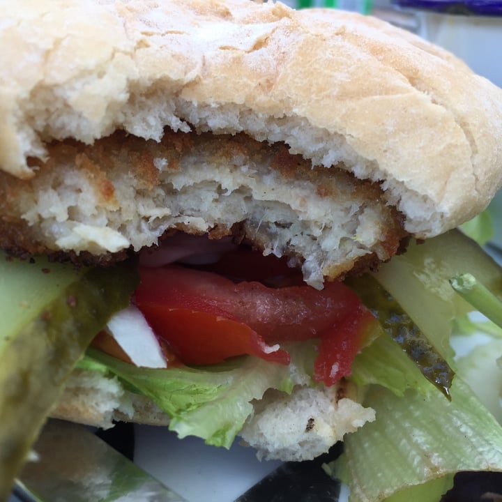 photo of The Retreat Animal Rescue Chicken Burger shared by @veganfooduk on  30 Aug 2020 - review
