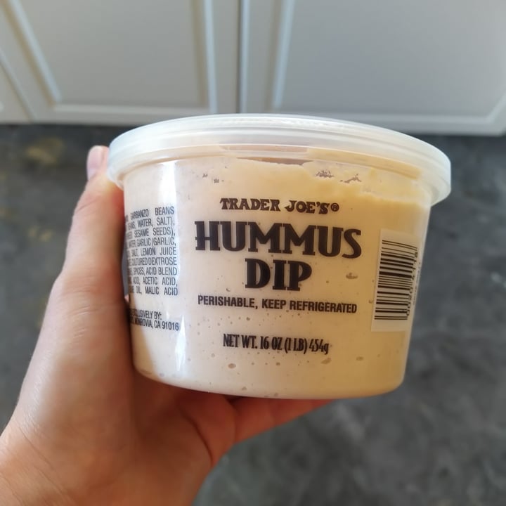 photo of Trader Joe's Hummus Dip shared by @hannmann on  28 Sep 2020 - review