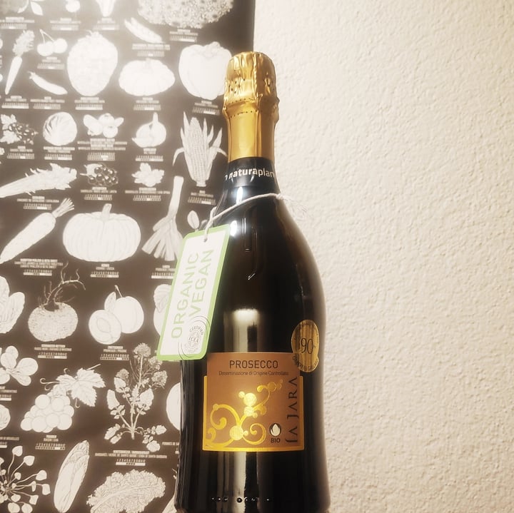 photo of la jara Prosecco shared by @leeno on  04 Dec 2021 - review