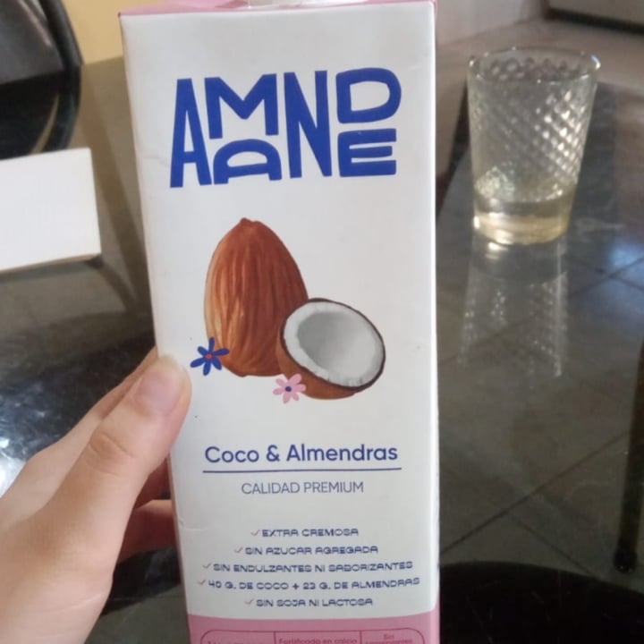 photo of Amande Leche De Coco Y Almendra shared by @amaris on  10 May 2022 - review