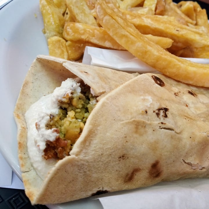 photo of Pola Falafel shared by @enchisparte on  28 Jan 2022 - review