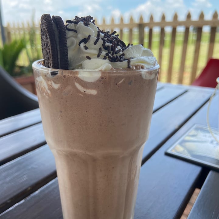 photo of Asher's Corner Cafe @ Ashers Farm Sanctuary Cookie Monster Milkshake shared by @plantbasedstorm on  17 Jan 2021 - review