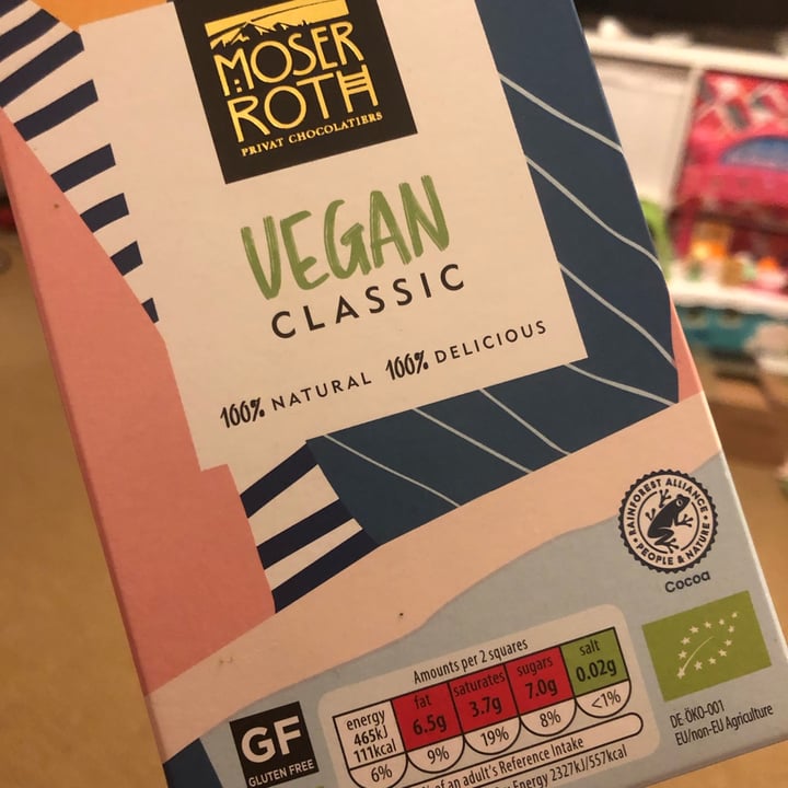 photo of ALDI Moser Roth Vegan Classic Chocolate shared by @cloudnineberry on  25 Nov 2021 - review