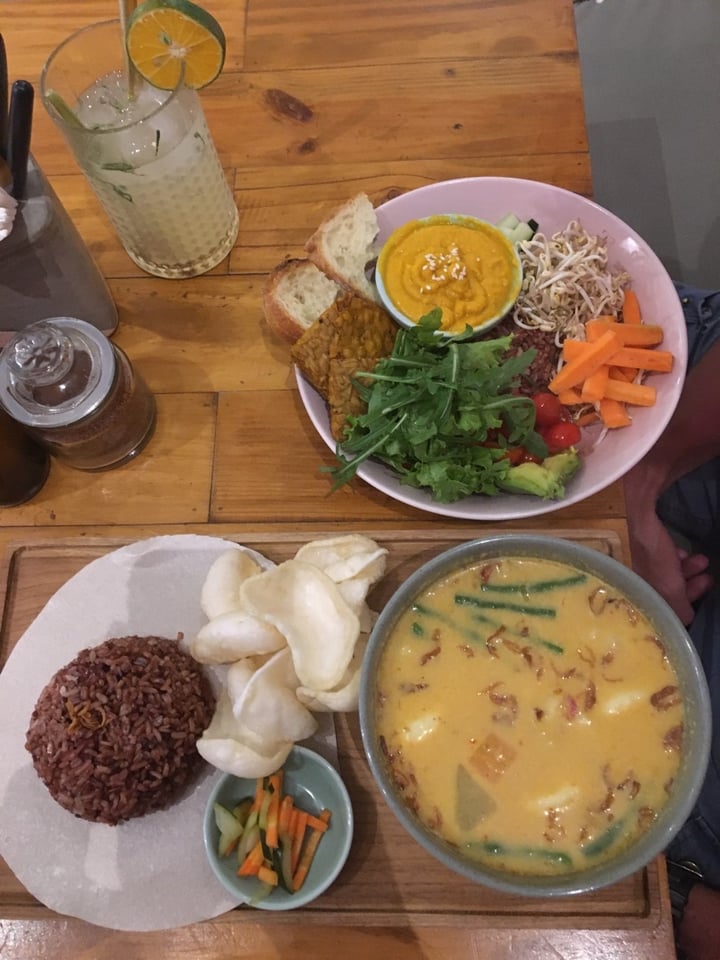 photo of Give Cafe Nasi campur shared by @annap on  20 Dec 2019 - review