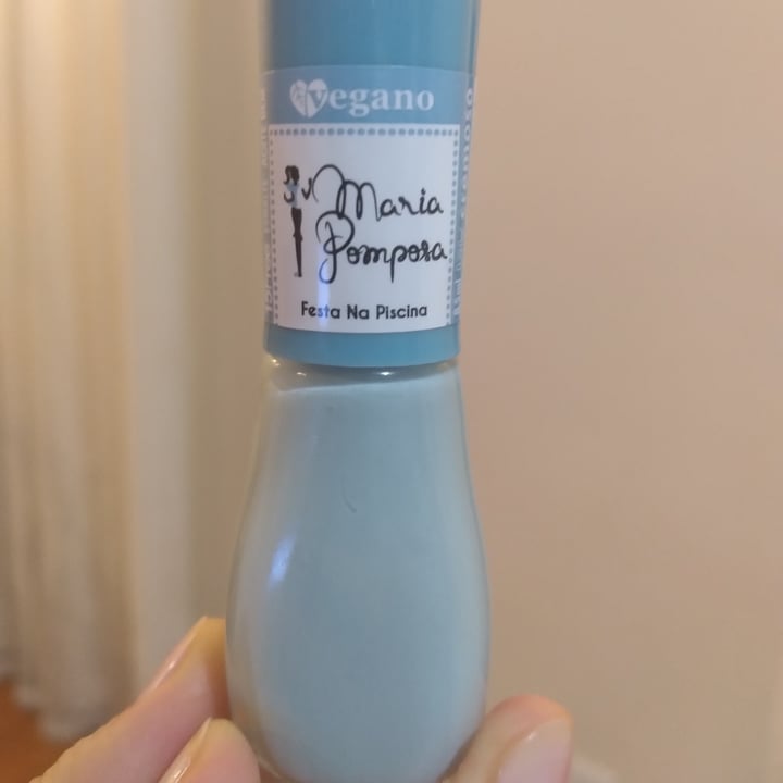 review photo of Maria pomposa Esmalte festa na piscina shared by @julianaalves on 12 May 2022 - review