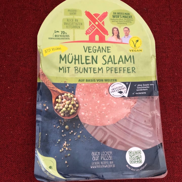 review photo of Rügenwalder Mühle Vegane Mühlen Salami shared by @marenvansoest on 11 Sep 2021 - review