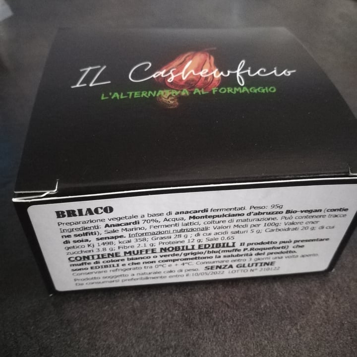 review photo of Il CashewFicio Briaco shared by @letimaewhite on 10 Apr 2022 - review