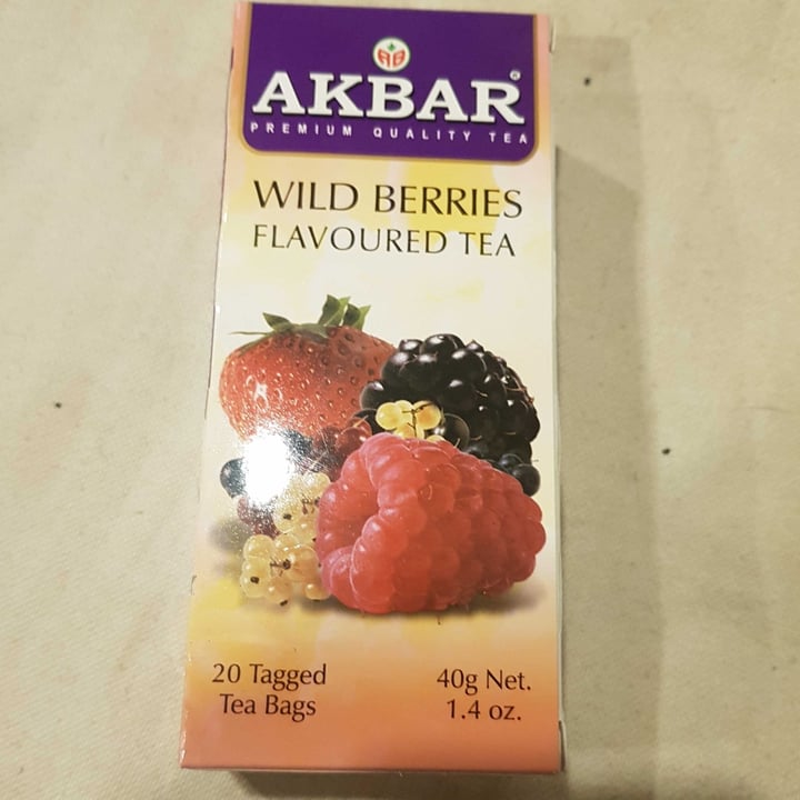 photo of Akbar Te Frutos Rojos shared by @alexisengel on  30 Jun 2022 - review