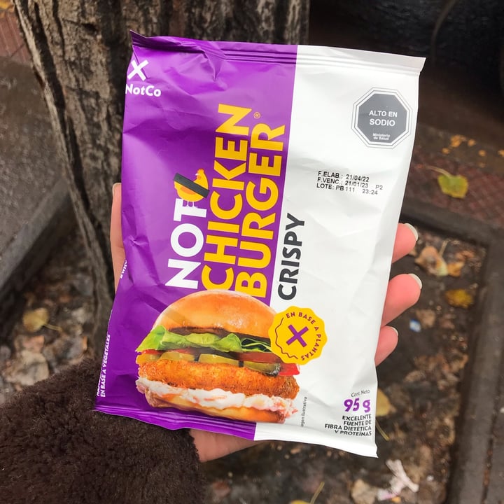 photo of NotCo Not Chicken Burger Crispy shared by @panchiiiii on  10 Jul 2022 - review
