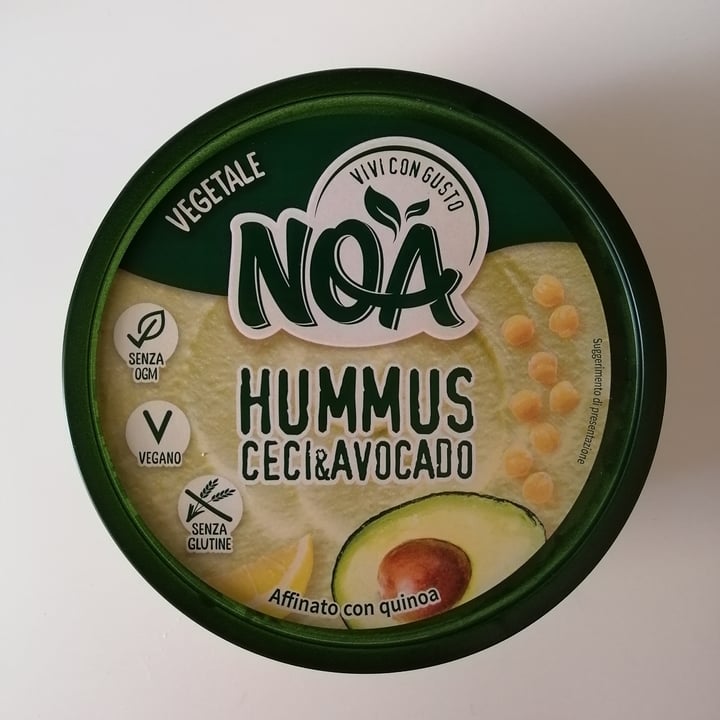 photo of Noa Hummus Ceci & Avocado shared by @carlottacroce on  05 Apr 2022 - review