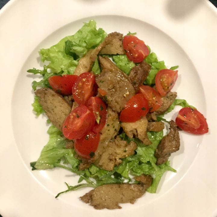 review photo of Apriti Sesamo Tagliata Di Seitan Con Rucola E Pomodorini shared by @melissawombat on 09 May 2022 - review