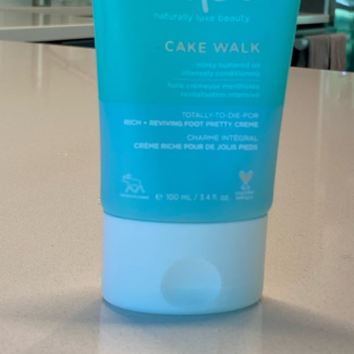 photo of Cake Beauty Cake Walk foot cream shared by @veganforthepigs on  03 Jul 2022 - review