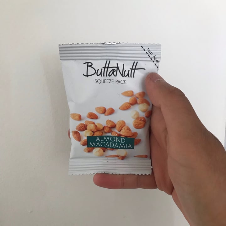 photo of ButtaNutt Almond Macadamia Nut Butter shared by @plantpoweredpayalla on  17 Oct 2020 - review