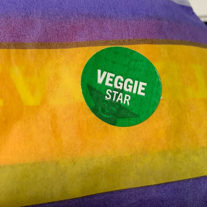 photo of Carl's Jr. Veggie Star shared by @noisprere on  25 Nov 2021 - review