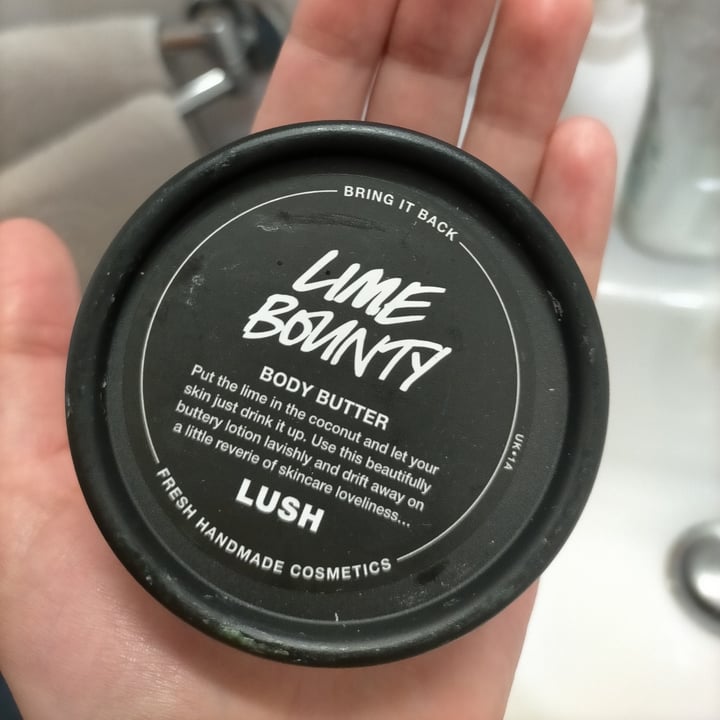 photo of LUSH Fresh Handmade Cosmetics lime bounty shared by @misguidedgrace on  30 Jan 2022 - review