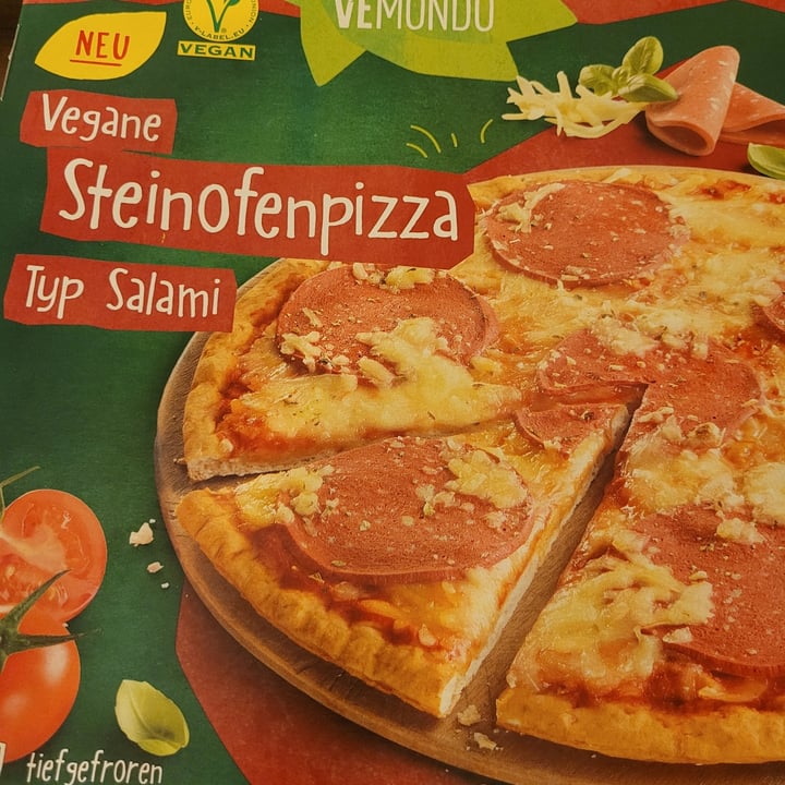 photo of Vemondo Stonebaked pizza salami style shared by @bimip9 on  19 Mar 2022 - review